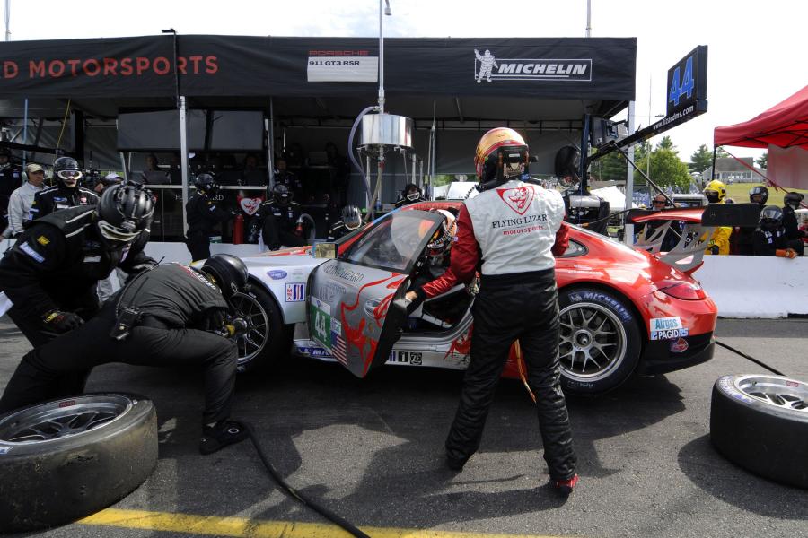  Porsche 911 GT3 RSR 2012 года  (фото 117 из 429)